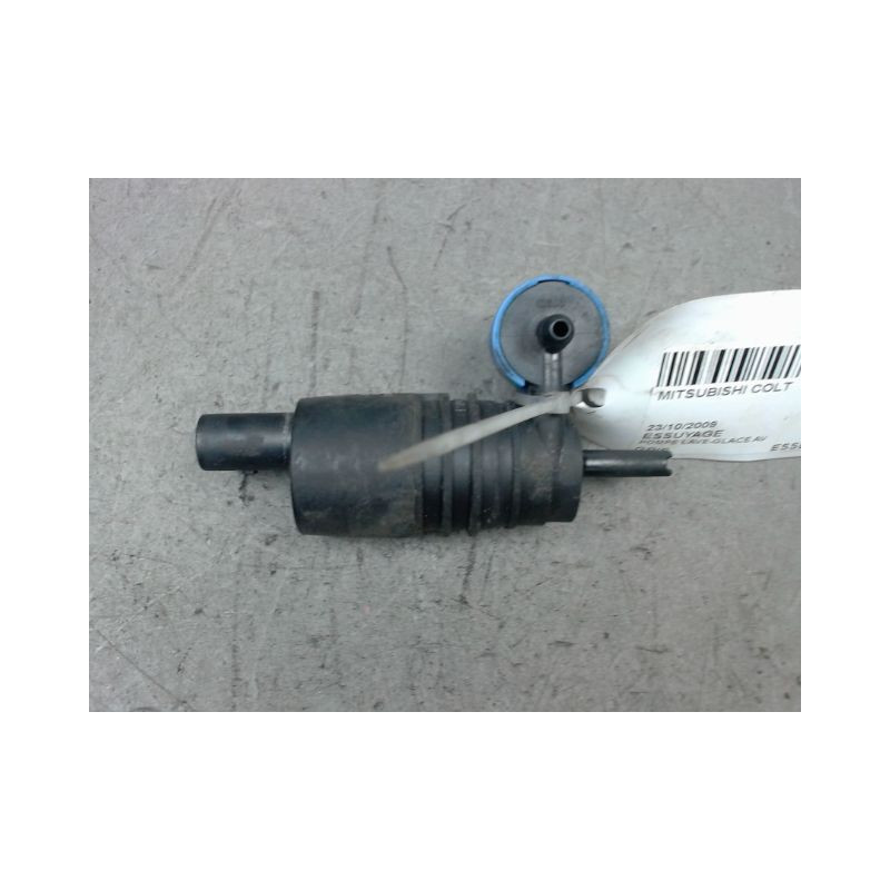 POMPE LAVE-GLACE AVANT MITSUBISHI COLT