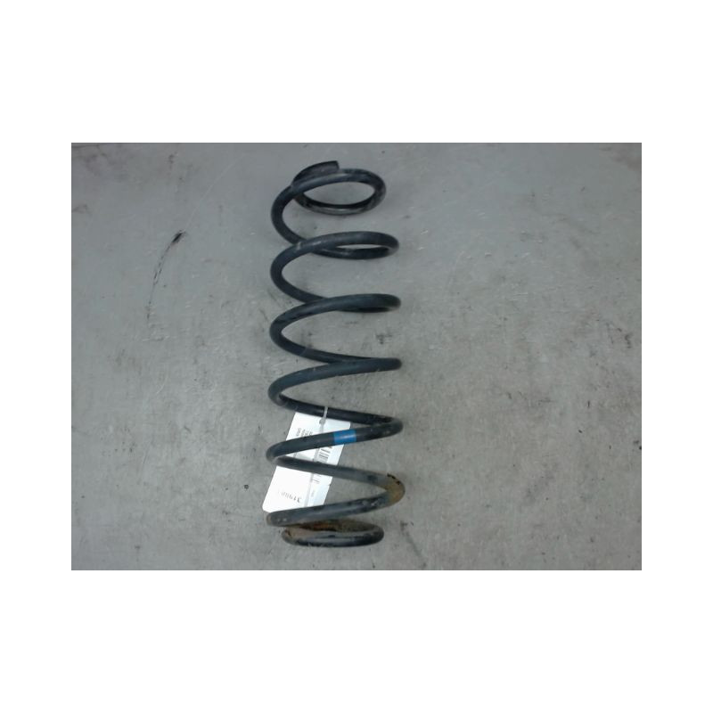 RESSORT AMORTISSEUR ARRIERE DROIT MITSUBISHI COLT
