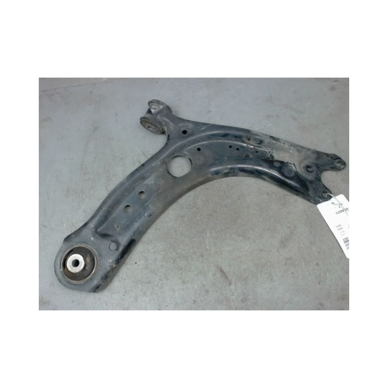 TRIANGLE INFERIEUR AVANT DROIT AUDI Q2
