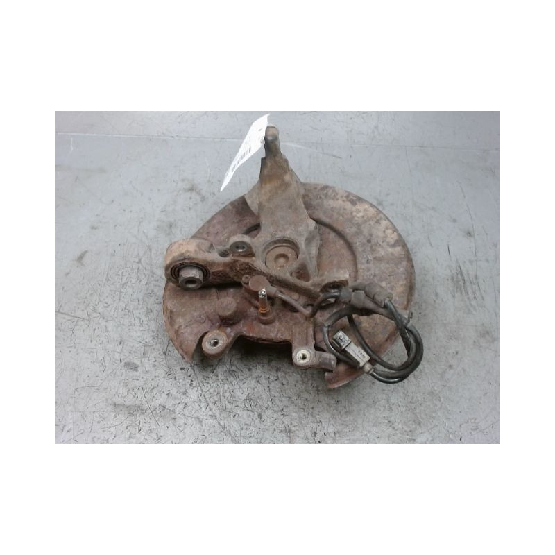 PIVOT ARRIERE GAUCHE PEUGEOT 406 BREAK 99-04