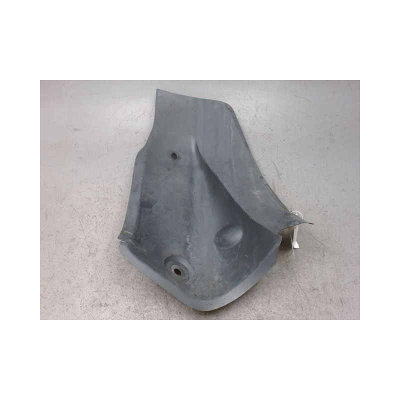 PARE-BOUE ARRIERE DROIT DACIA LOGAN 4 P 05-08