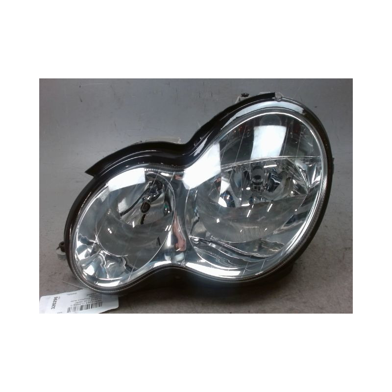 PHARE GAUCHE MERCEDES CLASSE C 2004-