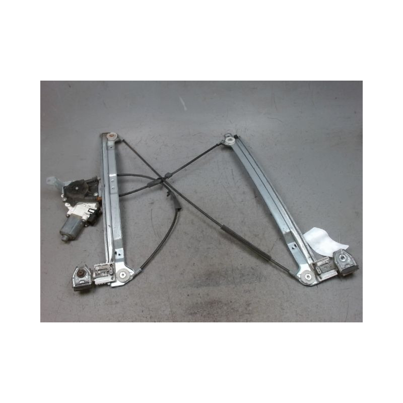 MECANISME+MOTEUR LEVE-GLACE AVANT DROIT SMART FORFOUR -04/2004