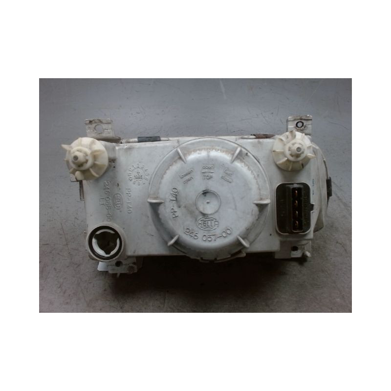 PHARE GAUCHE SKODA FELICIA 95-2000