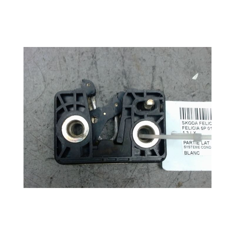 SYSTEME CONDAMNATION AVANT DROIT SKODA FELICIA 95-2000