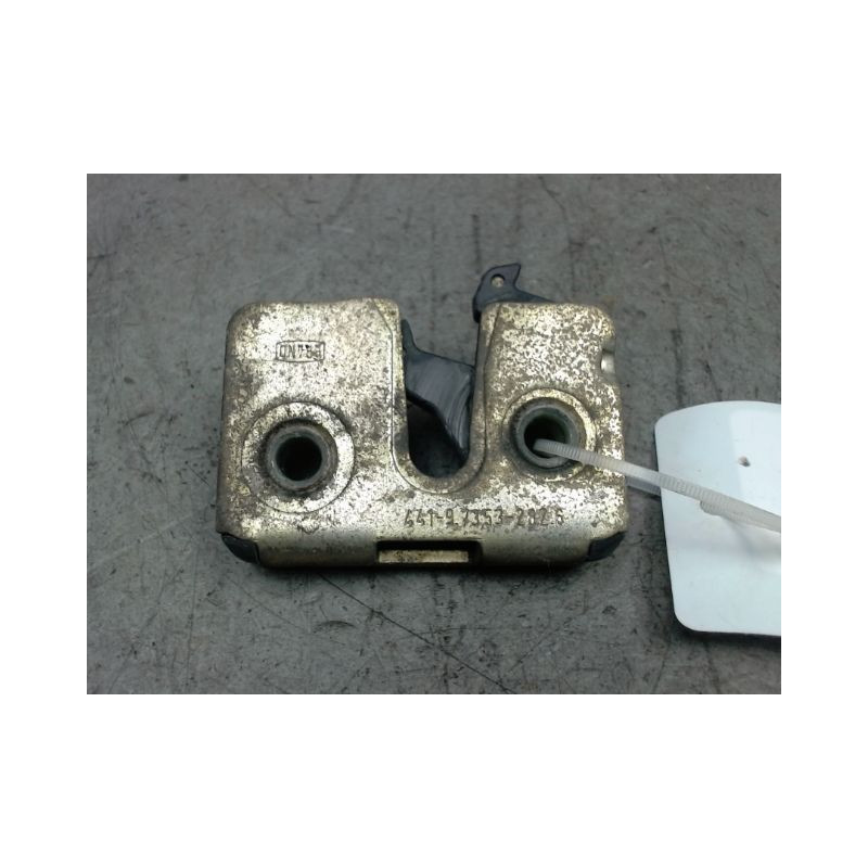 SYSTEME CONDAMNATION ARRIERE DROIT SKODA FELICIA 95-2000
