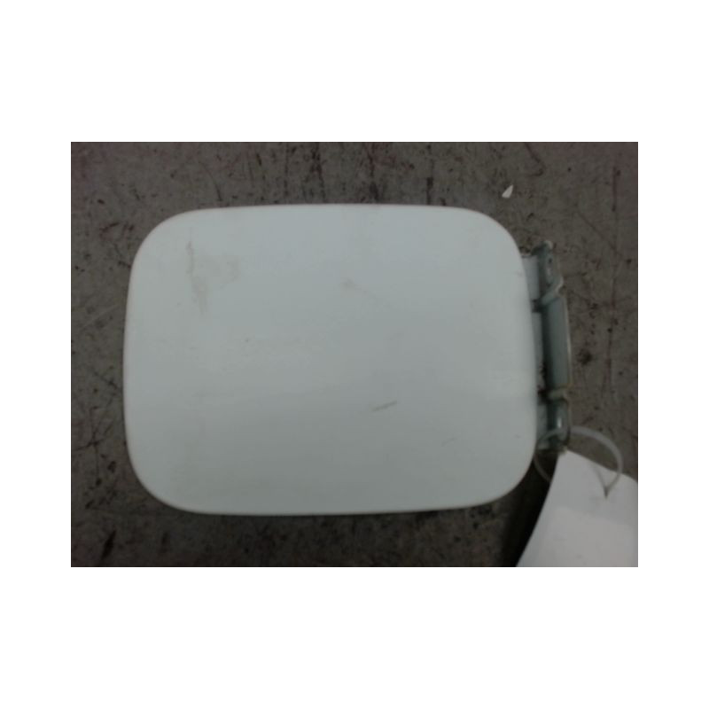 VOLET DE TRAPPE CARBURANT SKODA FELICIA 95-2000