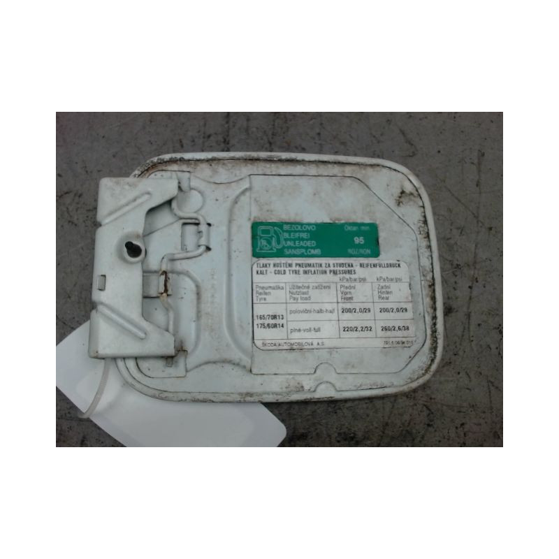 VOLET DE TRAPPE CARBURANT SKODA FELICIA 95-2000