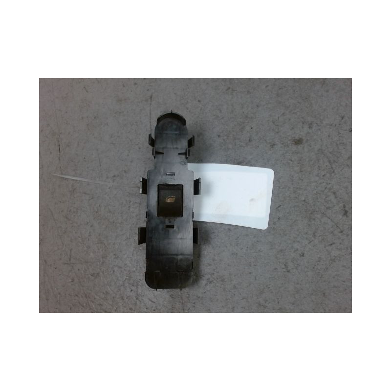 COMMANDE LEVE-GLACE PORTE AVD PEUGEOT 207 5P