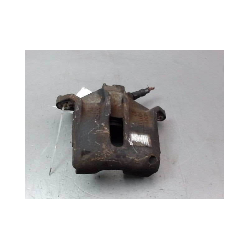 ETRIER DE FREIN AVANT GAUCHE PEUGEOT 206