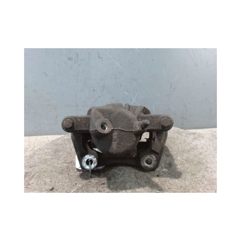 ETRIER DE FREIN AVANT DROIT RENAULT CLIO III 2010-