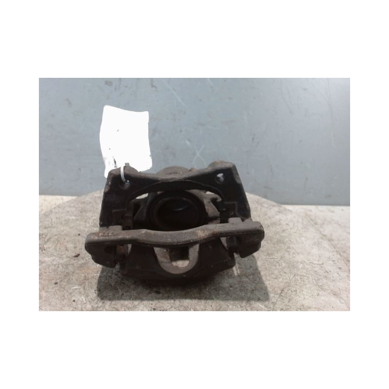 ETRIER DE FREIN AVANT DROIT RENAULT CLIO III 2010-
