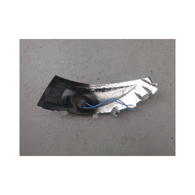REPETITEUR RETROVISEUR DROIT NISSAN MICRA