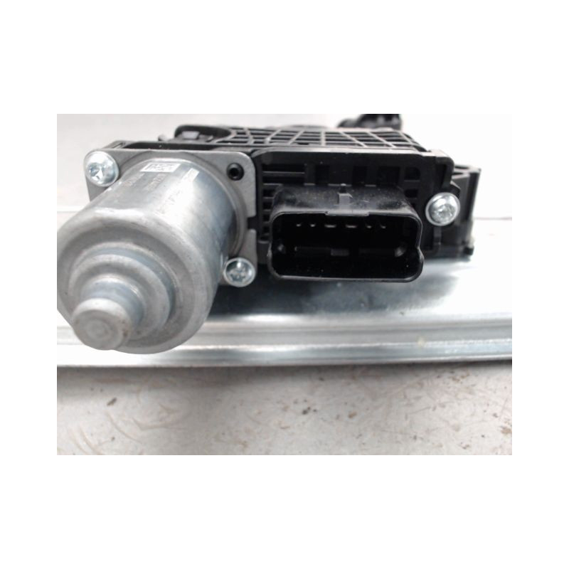 MECANISME LEVE-GLACE AVANT GAUCHE DACIA DUSTER