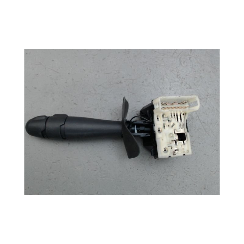 COMMANDE ESSUIE GLACE RENAULT CLIO
