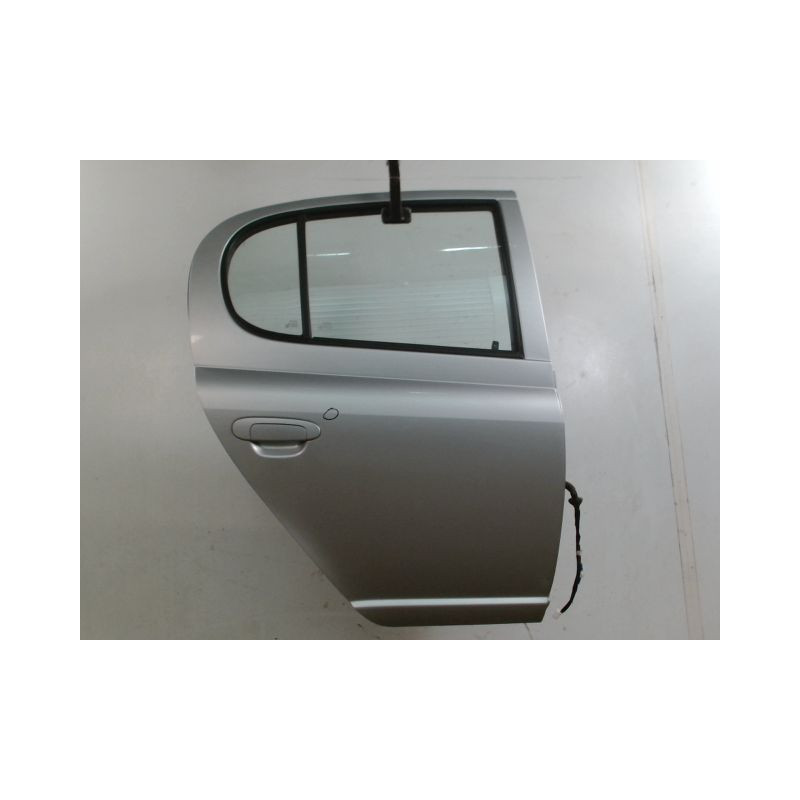 PORTE ARRIERE DROIT TOYOTA YARIS