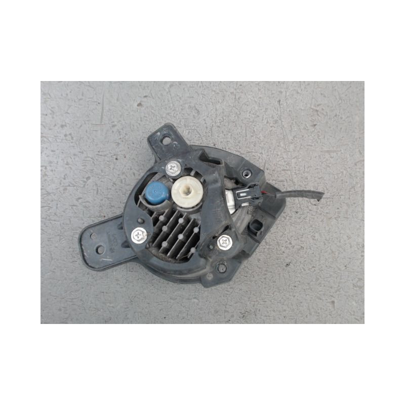 PHARE ANTIBROUILLARD AVANT DROIT MAZDA CX-3