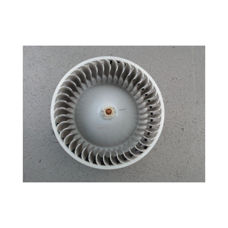 MOTEUR VENTILATEUR CHAUFFAGE MAZDA CX-3
