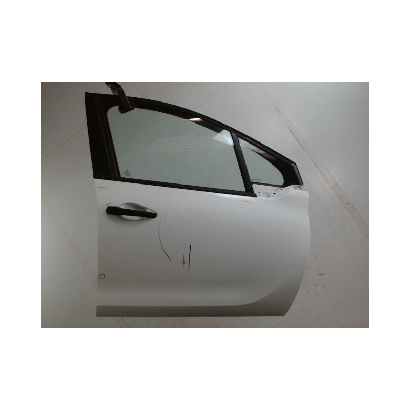 PORTE AVANT DROIT PEUGEOT 208