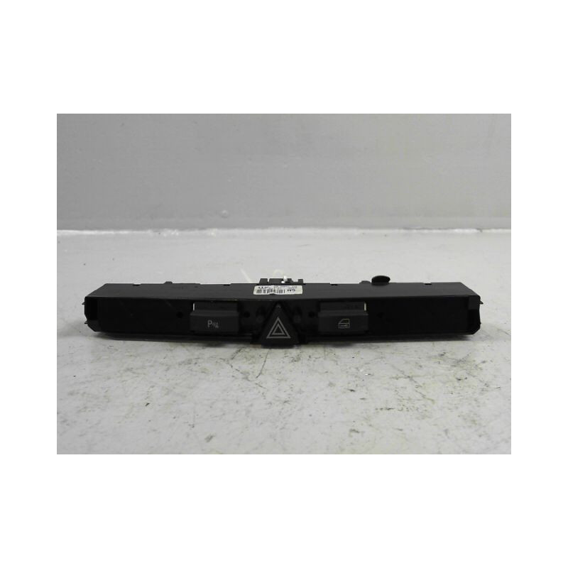 BOUTON DE WARNING OPEL ZAFIRA 2006-