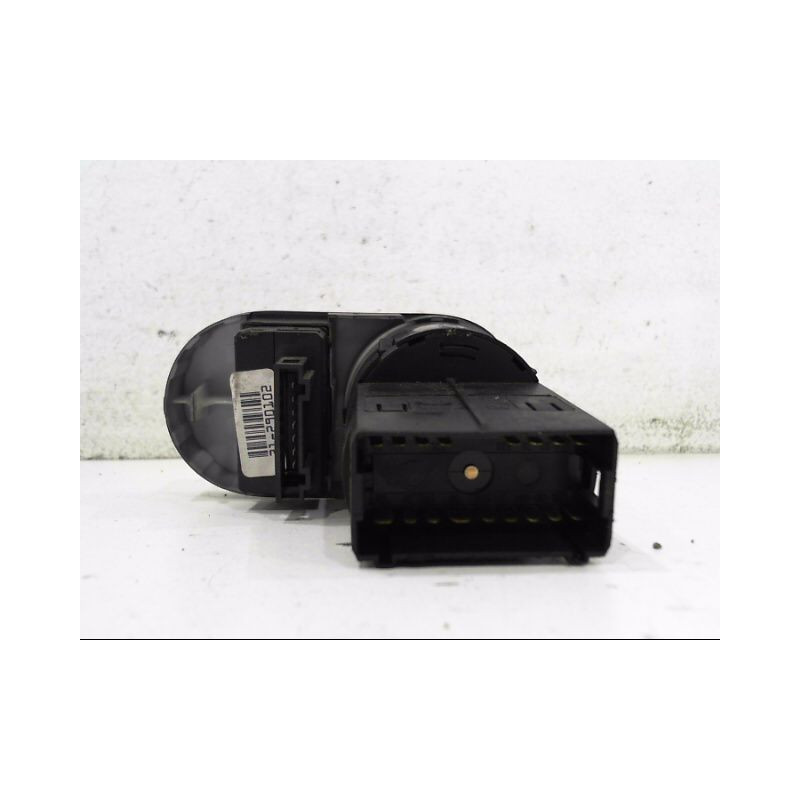 INTERIEUR COMMANDE PHARES SEAT IBIZA 2002-2006