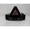 BOUTON DE WARNING OPEL CORSA