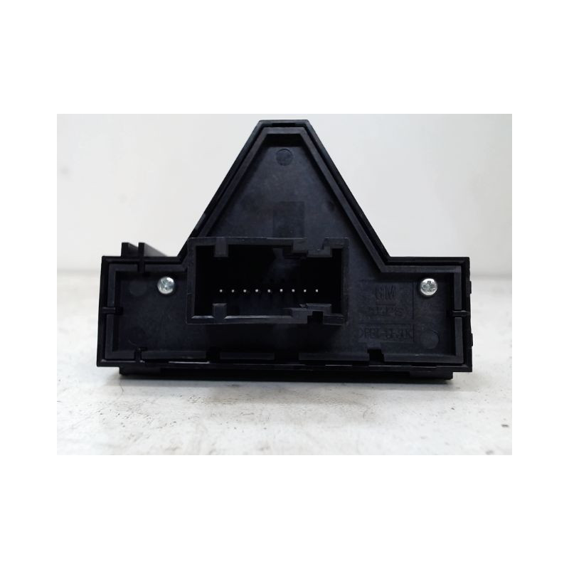 BOUTON DE WARNING OPEL CORSA