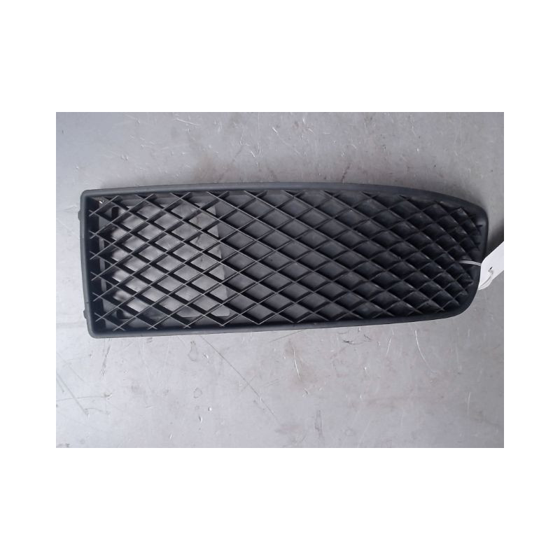 OBTURATEUR PHARE ADDITIONNEL PARE-CHOC AVG VOLKSWAGEN POLO 99-2001
