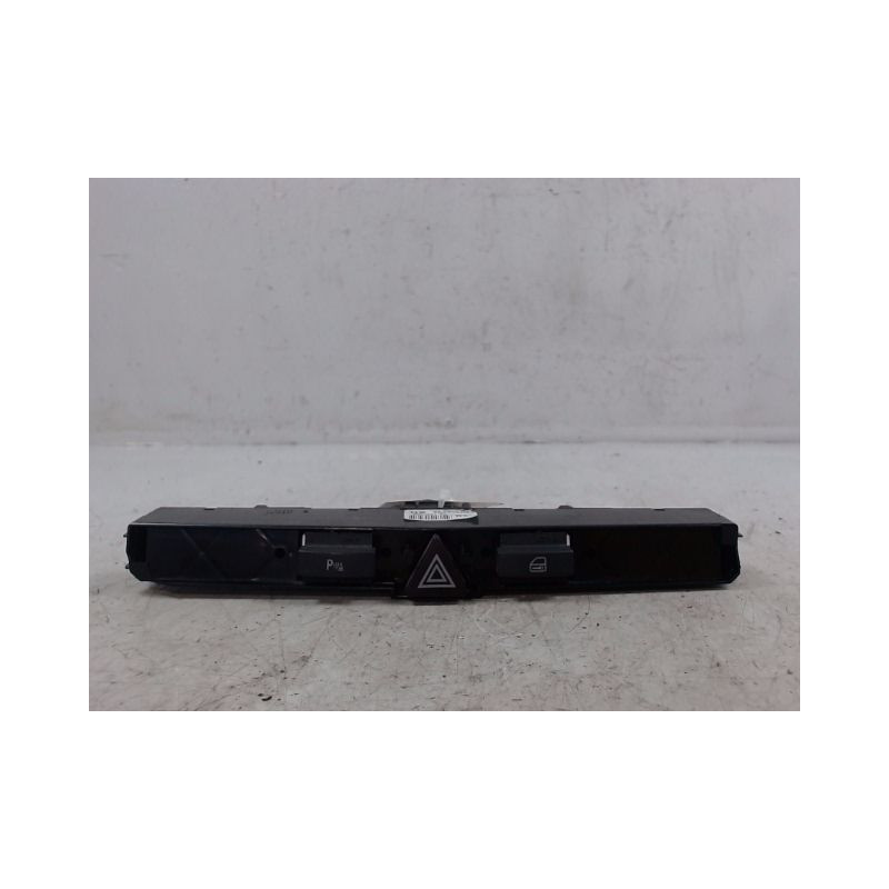 BOUTON DE WARNING OPEL ZAFIRA 2006-