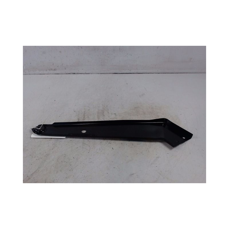 TOLE PORTE PHARE DROIT VOLKSWAGEN PASSAT SW 2005-