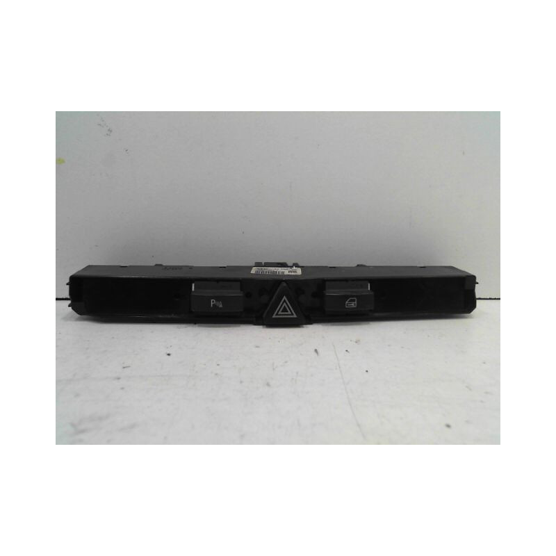 BOUTON DE WARNING OPEL ZAFIRA