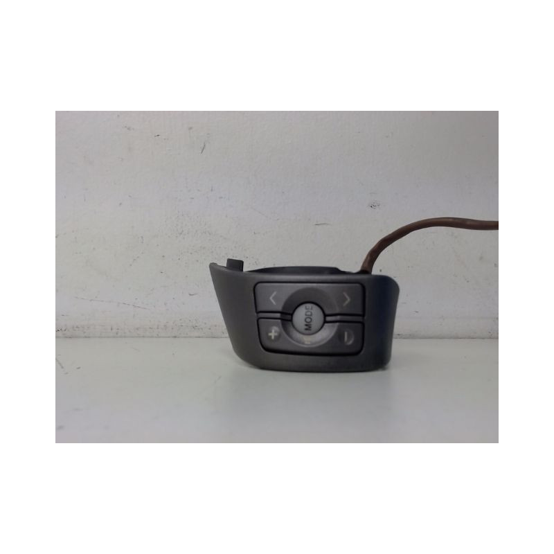COMMANDE AUTORADIO TOYOTA RAV4