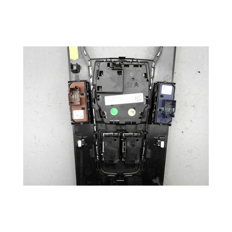 COMMANDE GPS PEUGEOT 508 BERL. Phase 1 2011-...