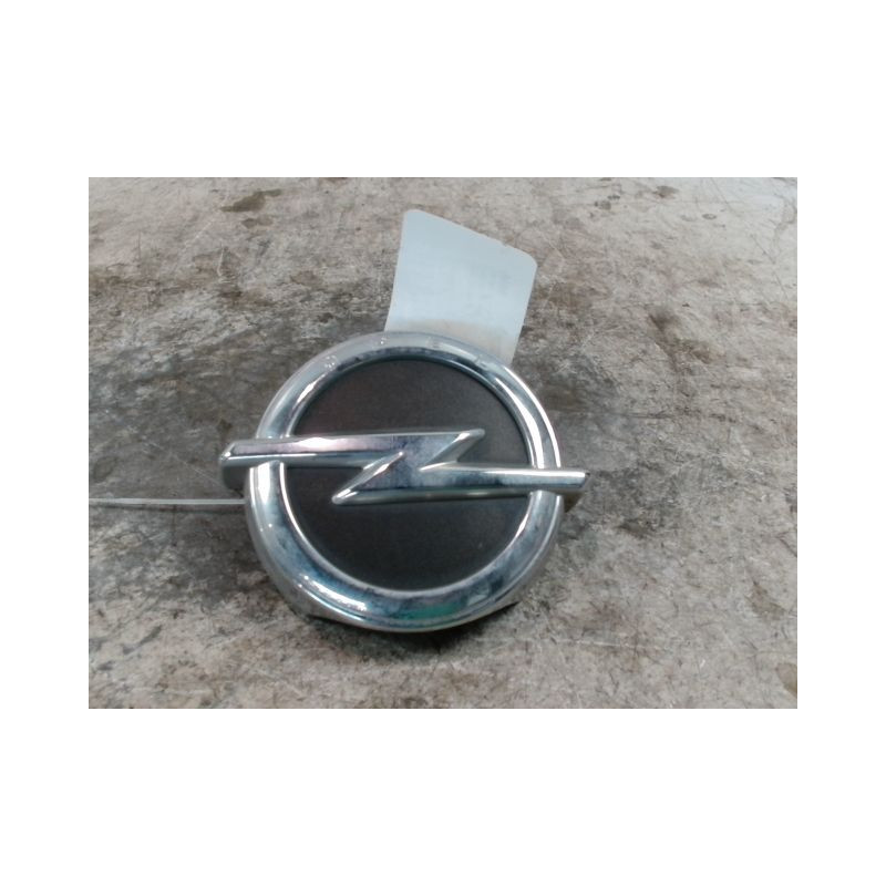 ACTIONNEUR SERRURE HAYON  OPEL CORSA 2010-