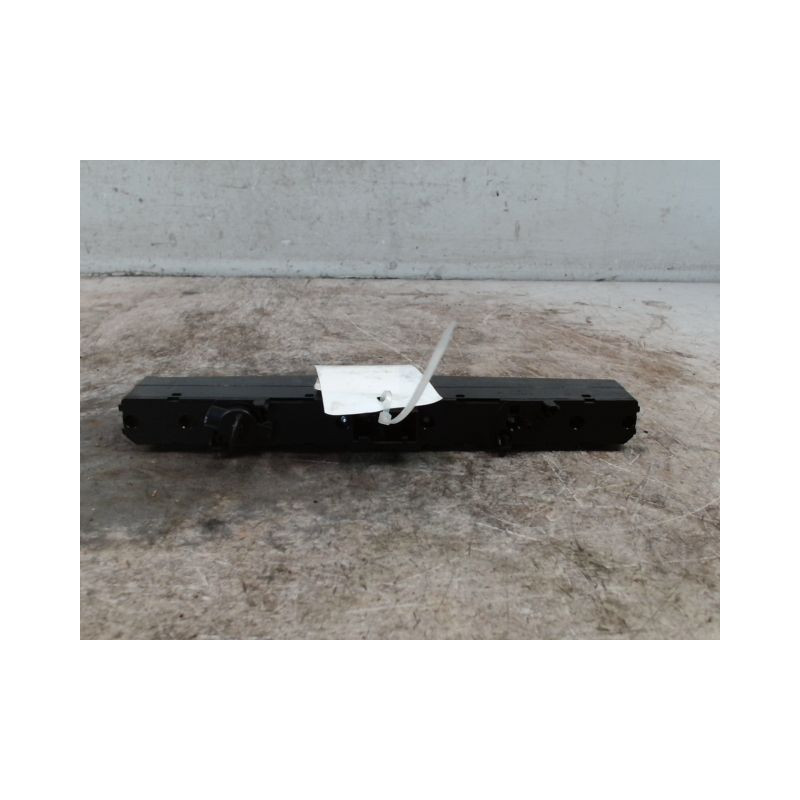 BOUTON DE WARNING OPEL ZAFIRA 2006-