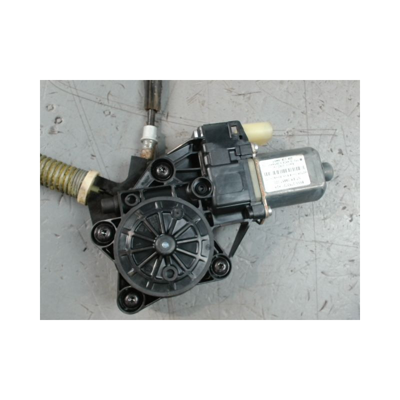 MECANISME+MOTEUR LEVE-GLACE AVANT GAUCHE MINI MINI 2006-
