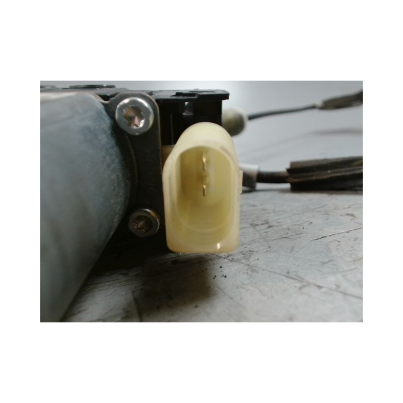 MECANISME+MOTEUR LEVE-GLACE AVANT GAUCHE MINI MINI 2006-