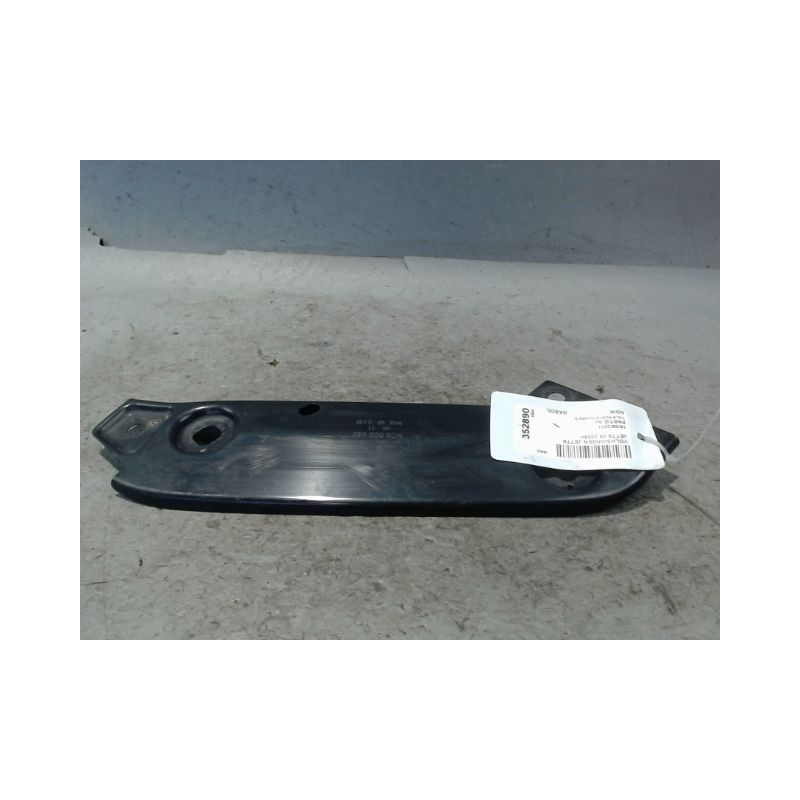 TOLE PORTE PHARE DROIT VOLKSWAGEN JETTA 2005-