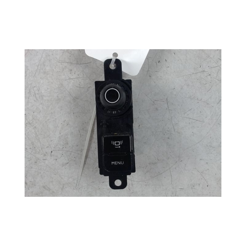 COMMANDE GPS PEUGEOT 208