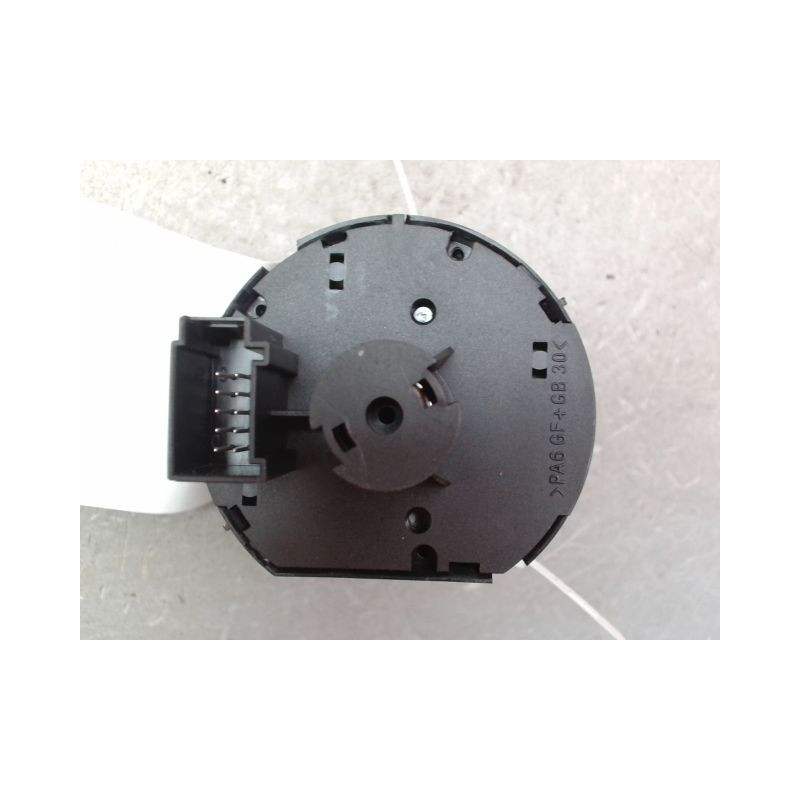 INTERIEUR COMMANDE PHARES VOLKSWAGEN GOLF VI (1K) 2008-2013