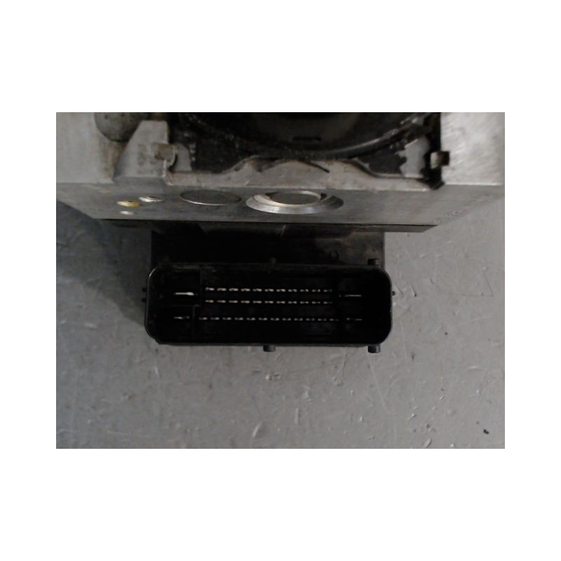UNITE HYDRAULIQUE ABS OPEL ZAFIRA 2006-