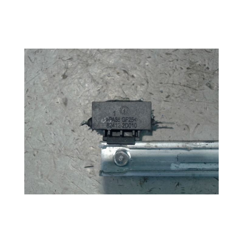 MECANISME+MOTEUR LEVE-GLACE AVANT GAUCHE KIA SPORTAGE III 2010-