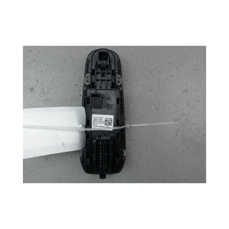 COMMANDE LEVE-GLACE PORTE AVG PEUGEOT 308 2011-
