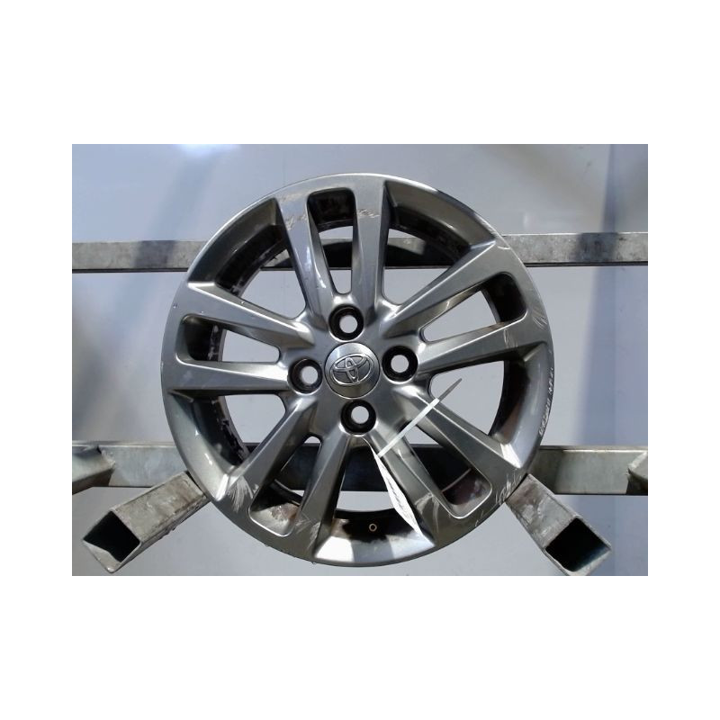 JANTE ALUMINIUM TOYOTA YARIS II 2010-