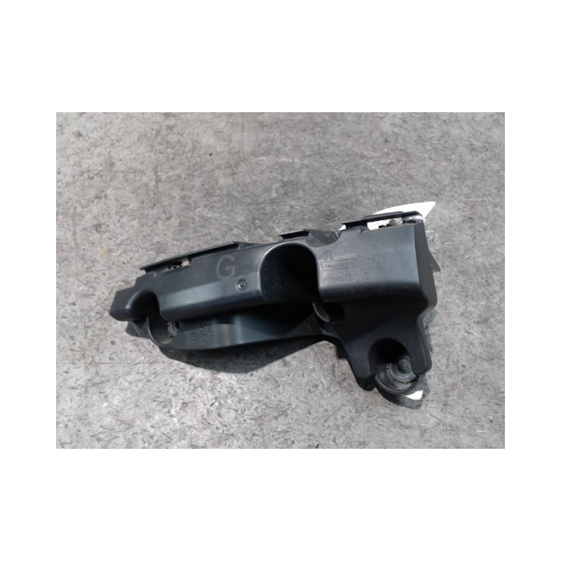 SUPPORT PARE-CHOC ARG PEUGEOT 308 2011-