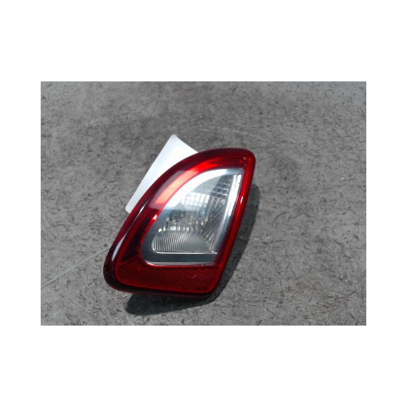 FEU ARRIERE INTERIEUR DROIT RENAULT TWINGO 2 2010-