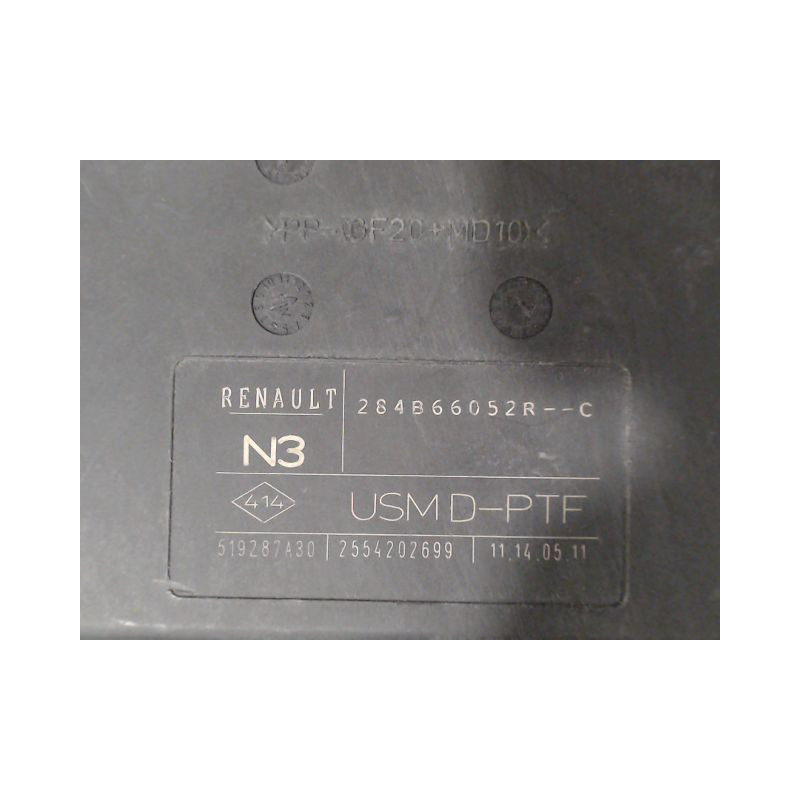 BOITE A FUSIBLES RENAULT LAGUNA III 2009-