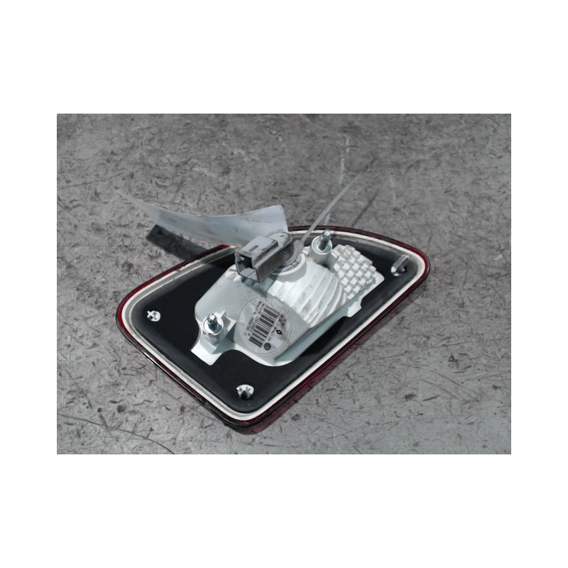 FEU ARRIERE INTERIEUR GAUCHE RENAULT TWINGO 2 2010-