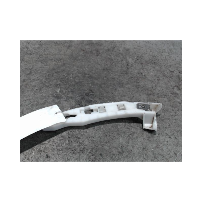 SUPPORT PARE-CHOC ARG PEUGEOT 208