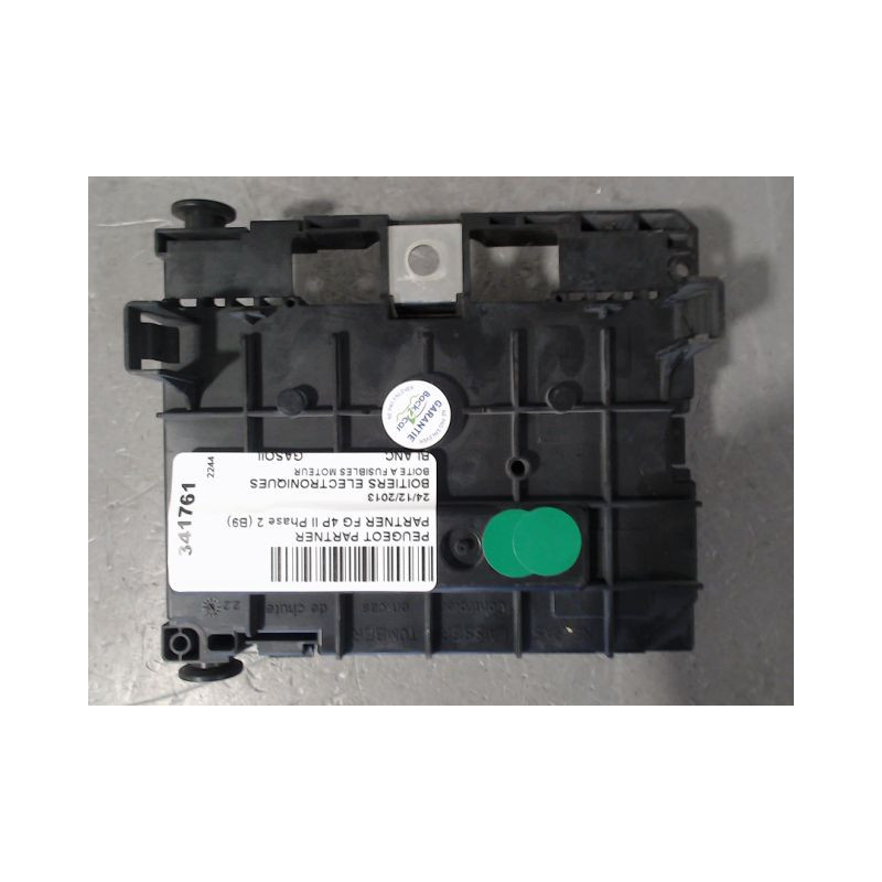 BOITE A FUSIBLES PEUGEOT PARTNER FG II PHASE 2 (B9) 2012-2015